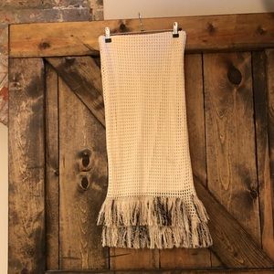 COPY - Cream Zara skirt with frayed bottom